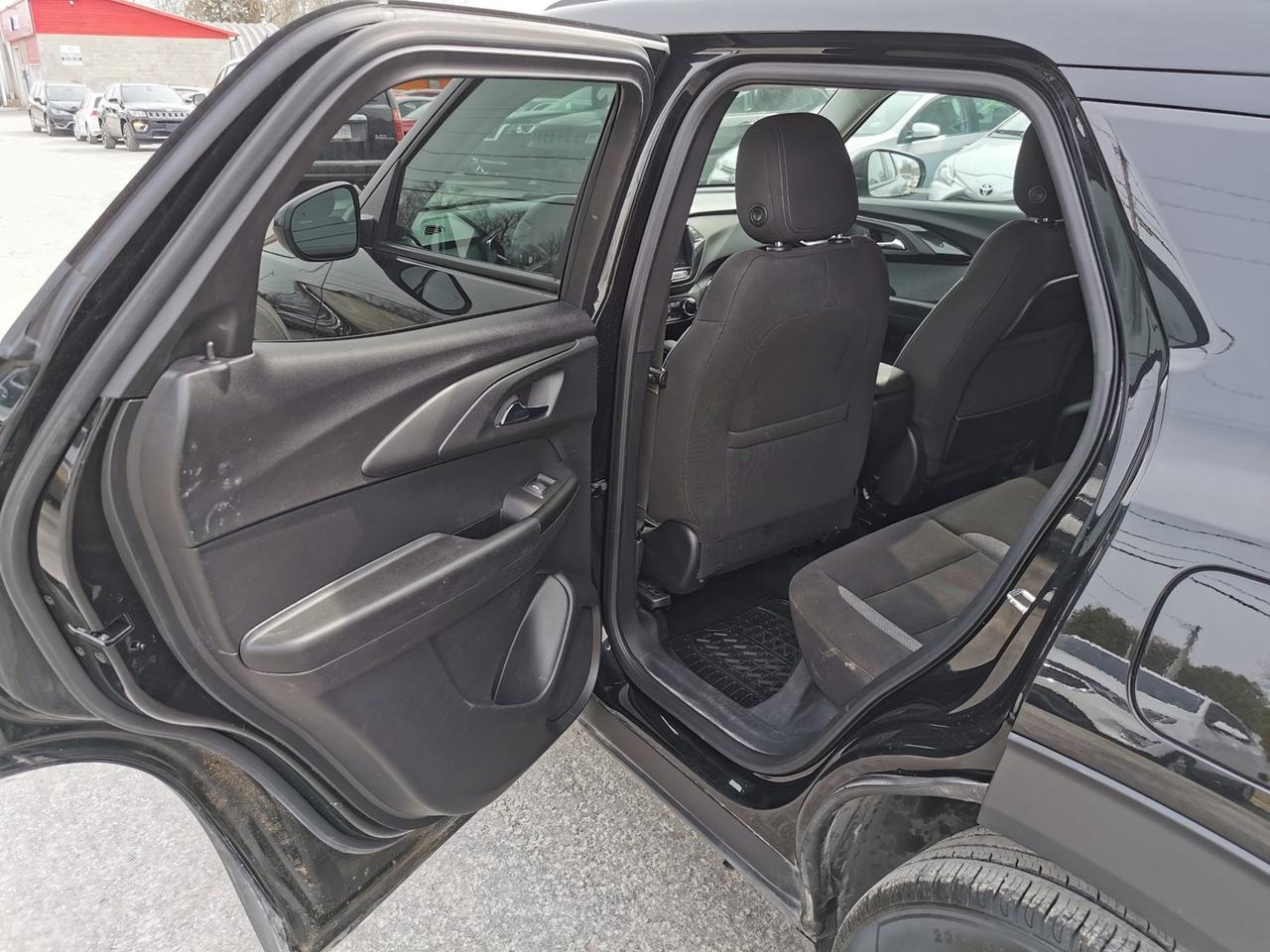 2021 Chevrolet TrailBlazer LT Photo