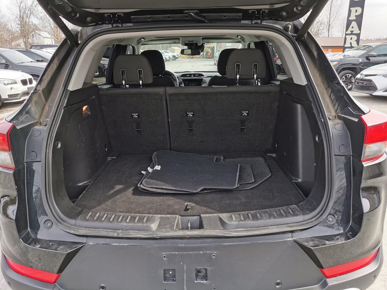 2021 Chevrolet TrailBlazer LT Photo