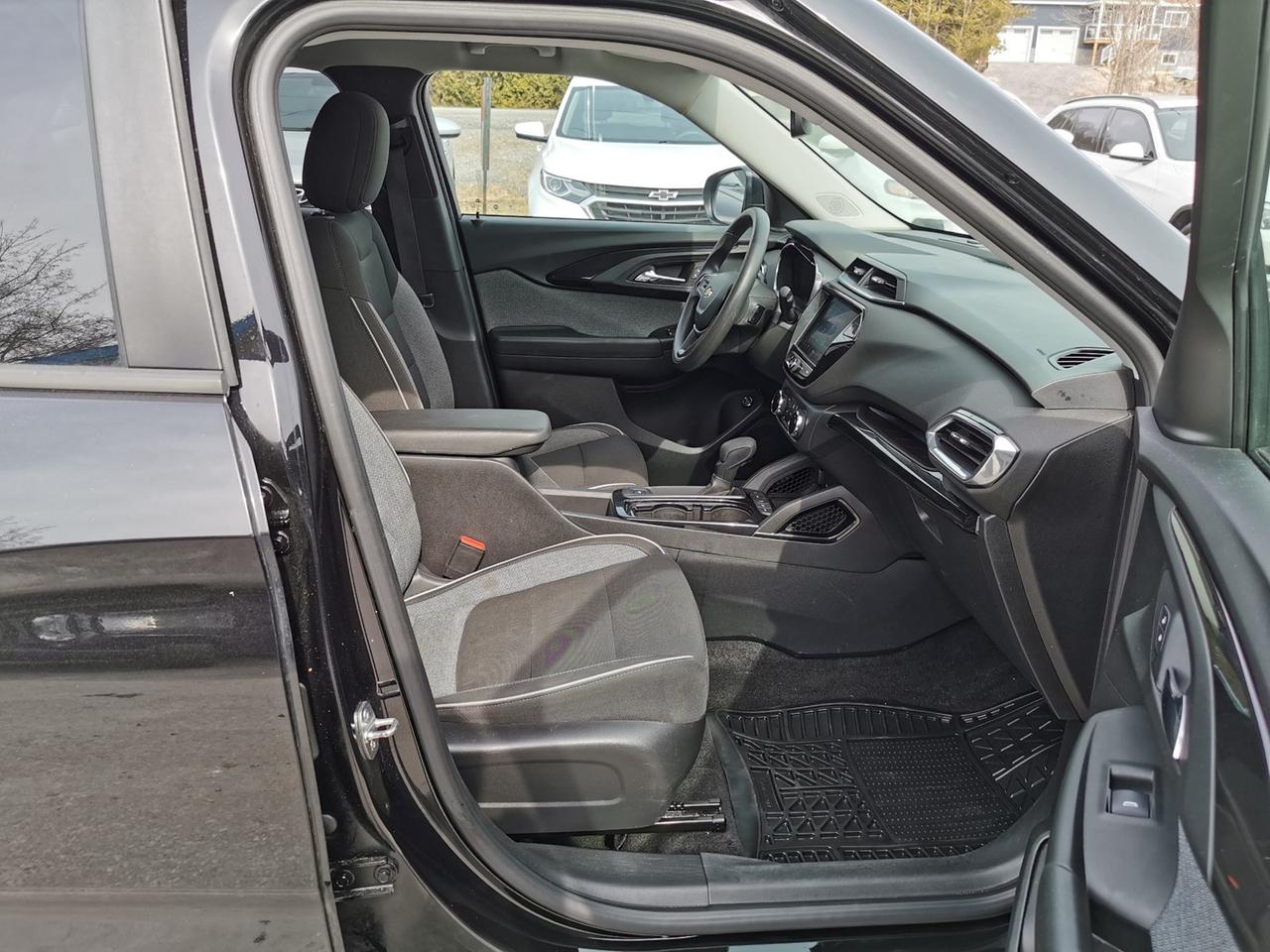2021 Chevrolet TrailBlazer LT Photo