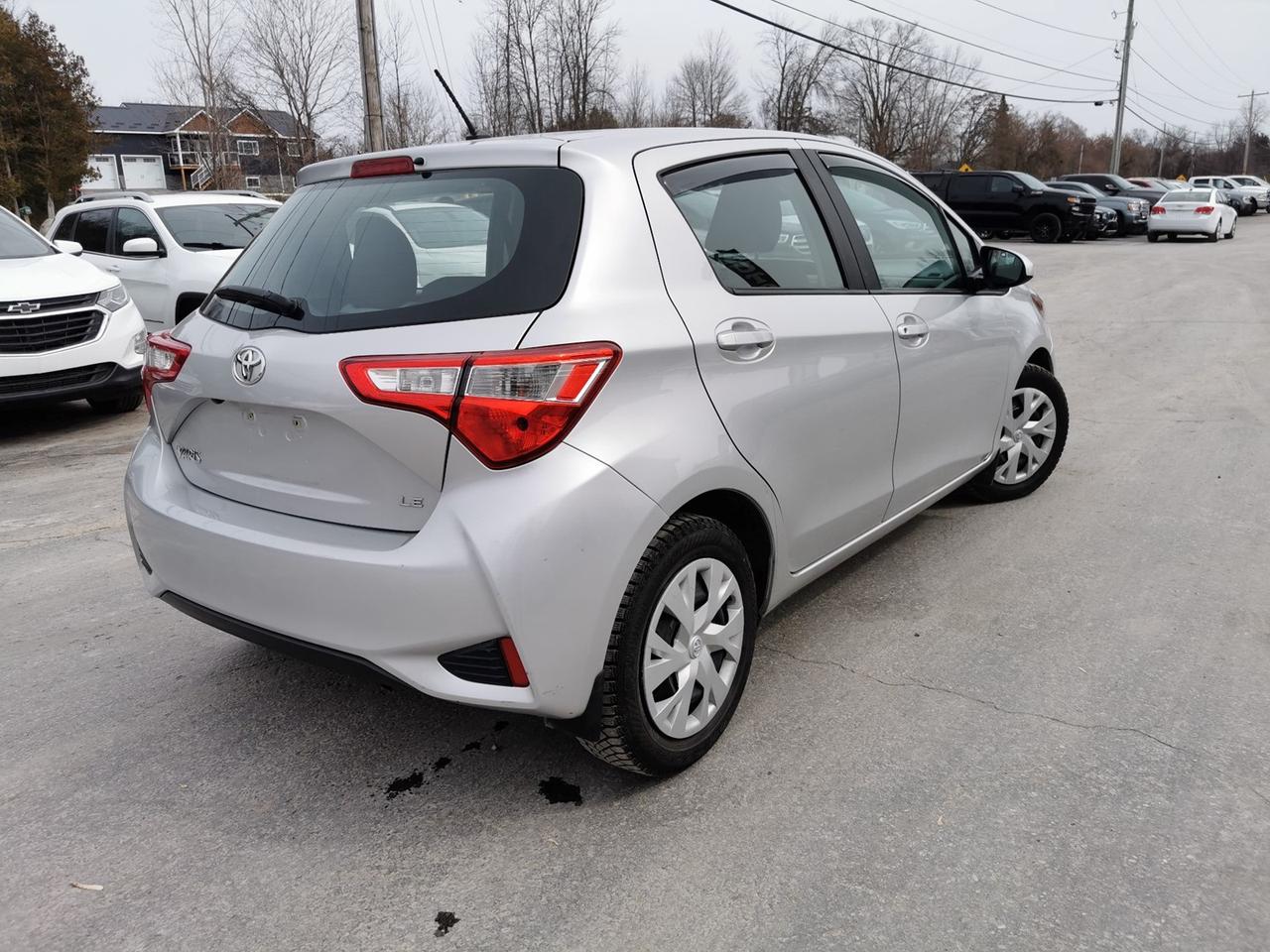 2018 Toyota Yaris LE Photo