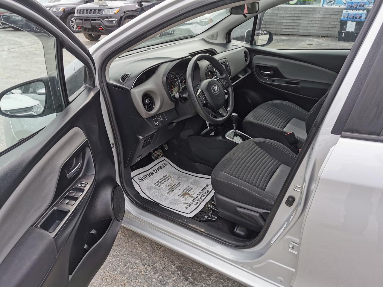 2018 Toyota Yaris LE Photo
