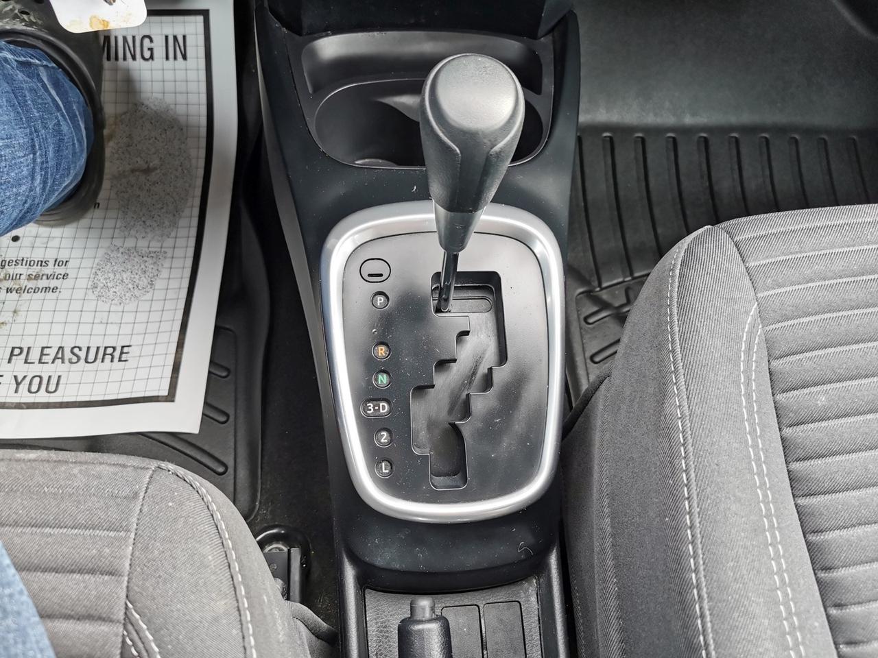 2018 Toyota Yaris LE Photo