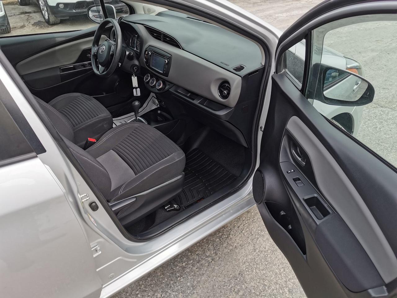 2018 Toyota Yaris LE Photo