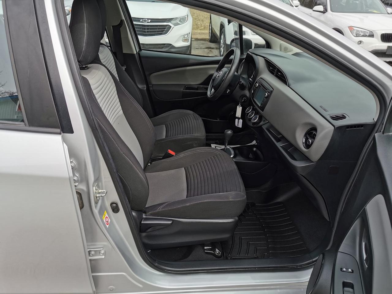 2018 Toyota Yaris LE Photo