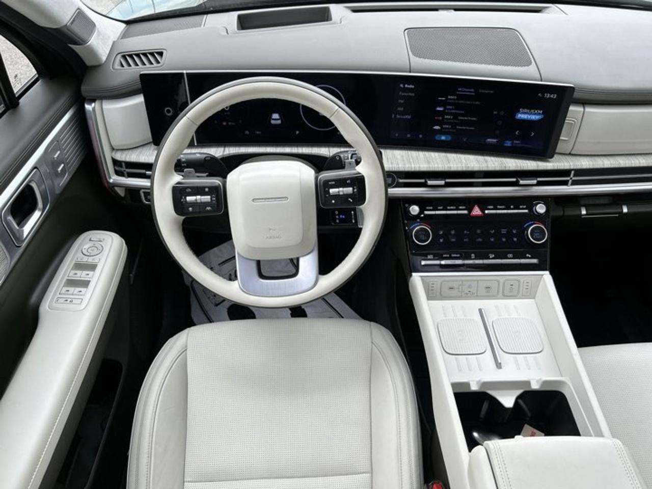 2024 Hyundai Santa Fe Ultimate Calligraphy AWD | No accidents | Ventilated Front Seats Photo