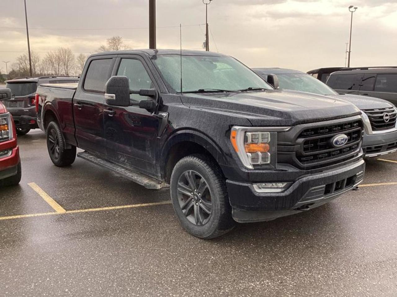 2022 Ford F-150 XLT SuperCrew 6.5' Box 4wd Photo3