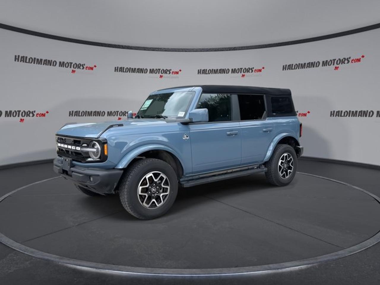 2024 Ford Bronco Outer Banks 4x4 | No accidents Photo3