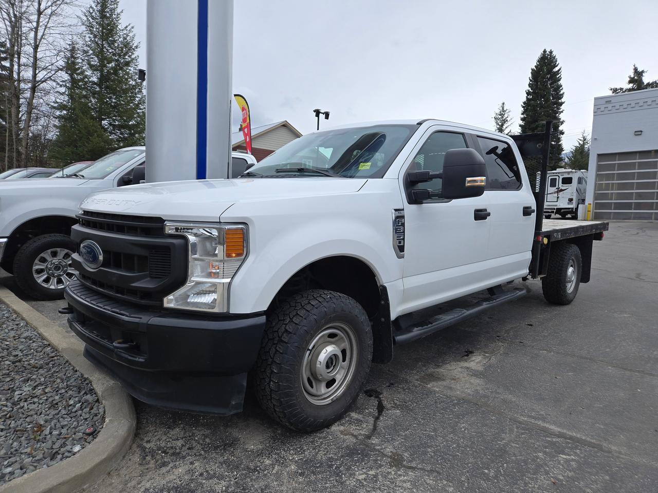 2022 Ford F-350 Super Duty SRW XL Photo0