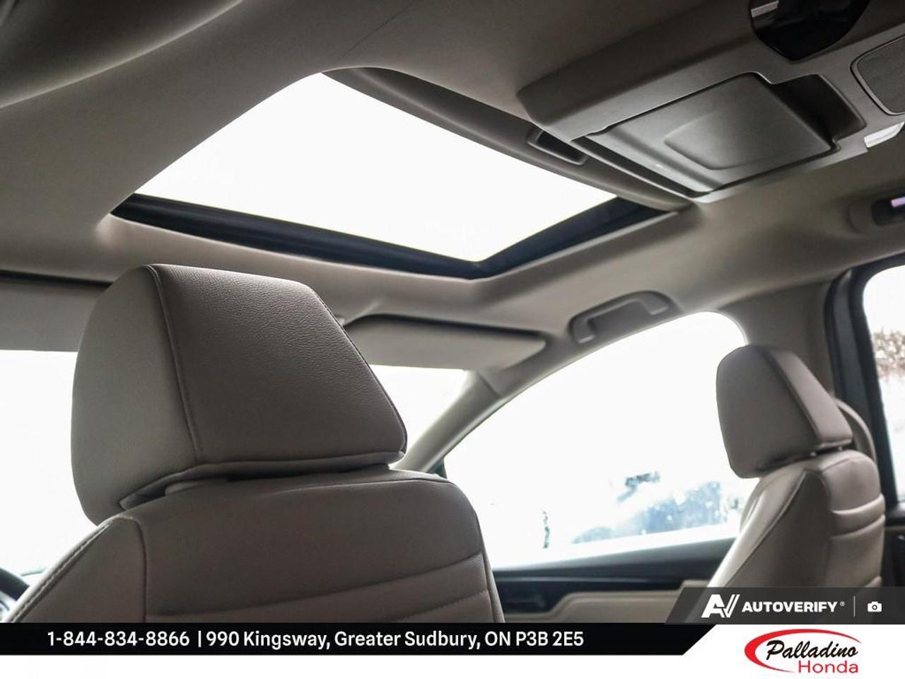 2019 Honda Odyssey Touring Photo
