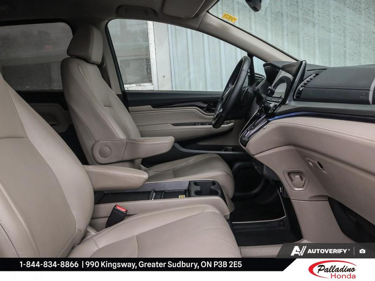 2019 Honda Odyssey Touring Photo