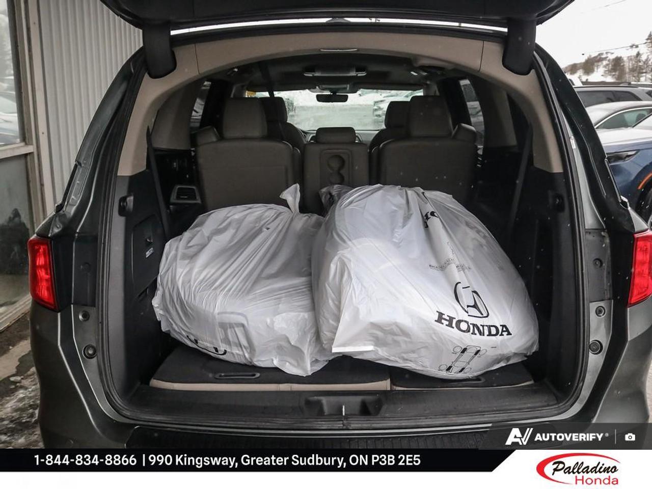 2019 Honda Odyssey Touring Photo