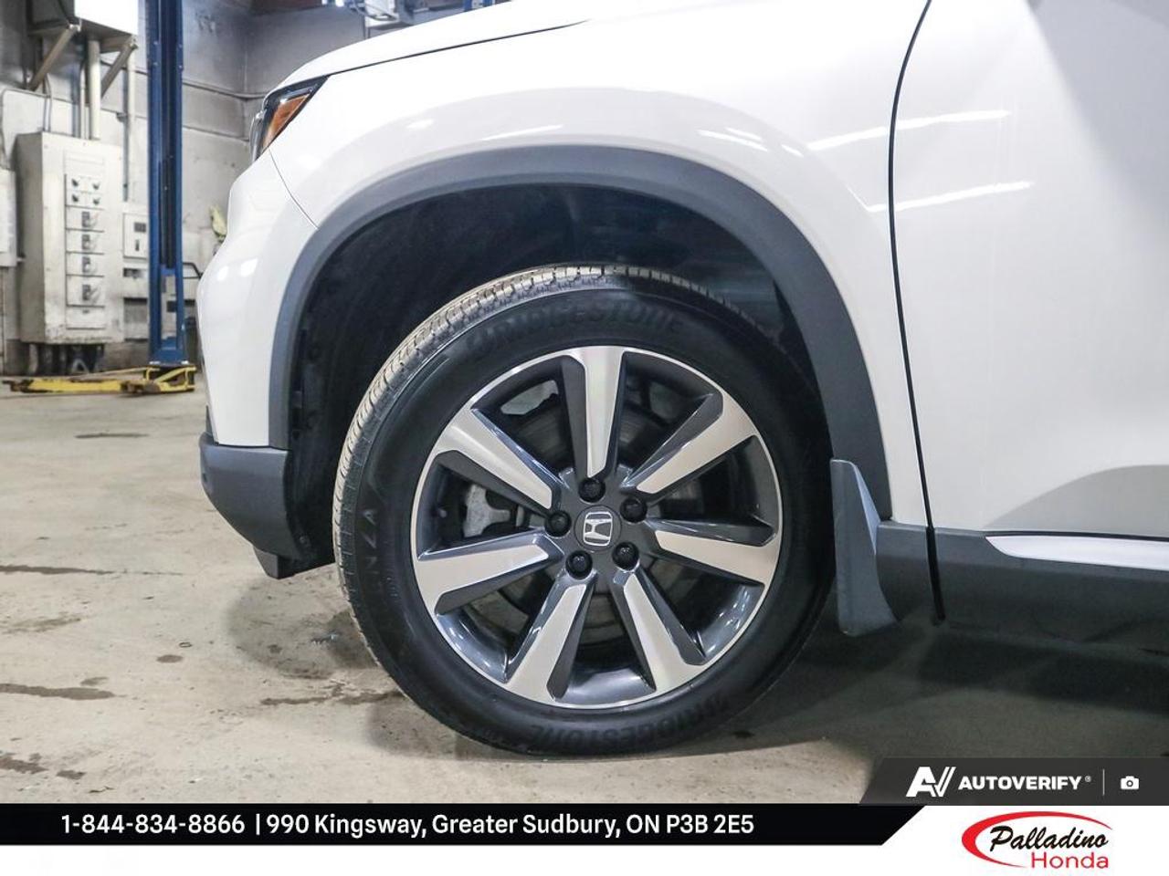 2025 Honda Pilot Touring Photo