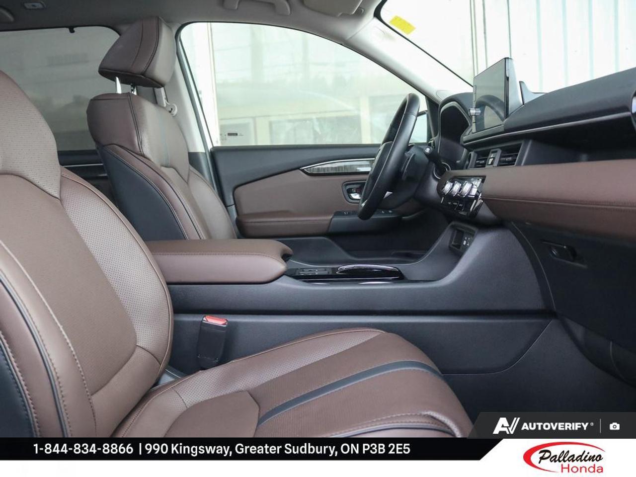2025 Honda Pilot Touring Photo