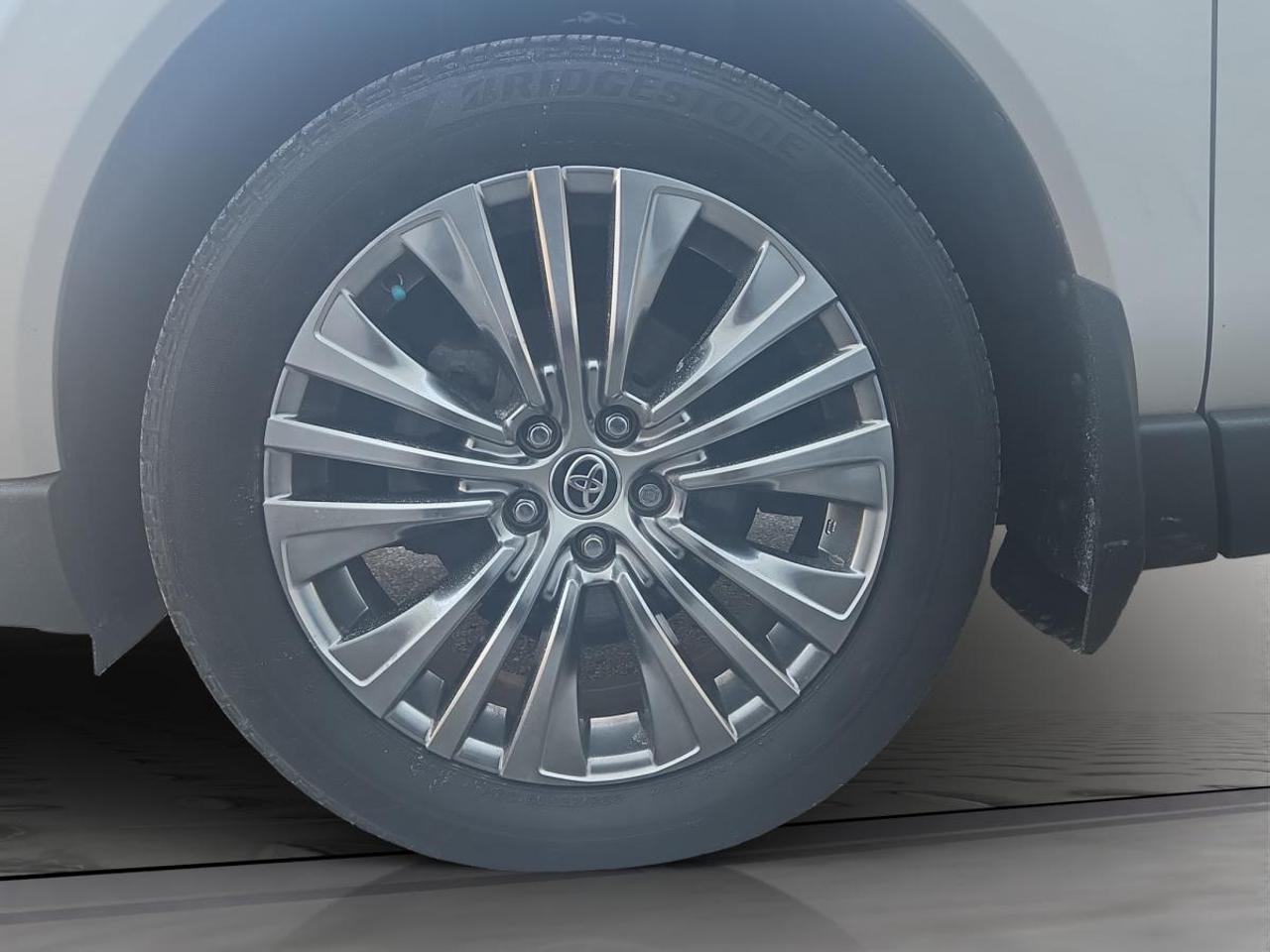 2021 Toyota Venza LIMITED Photo