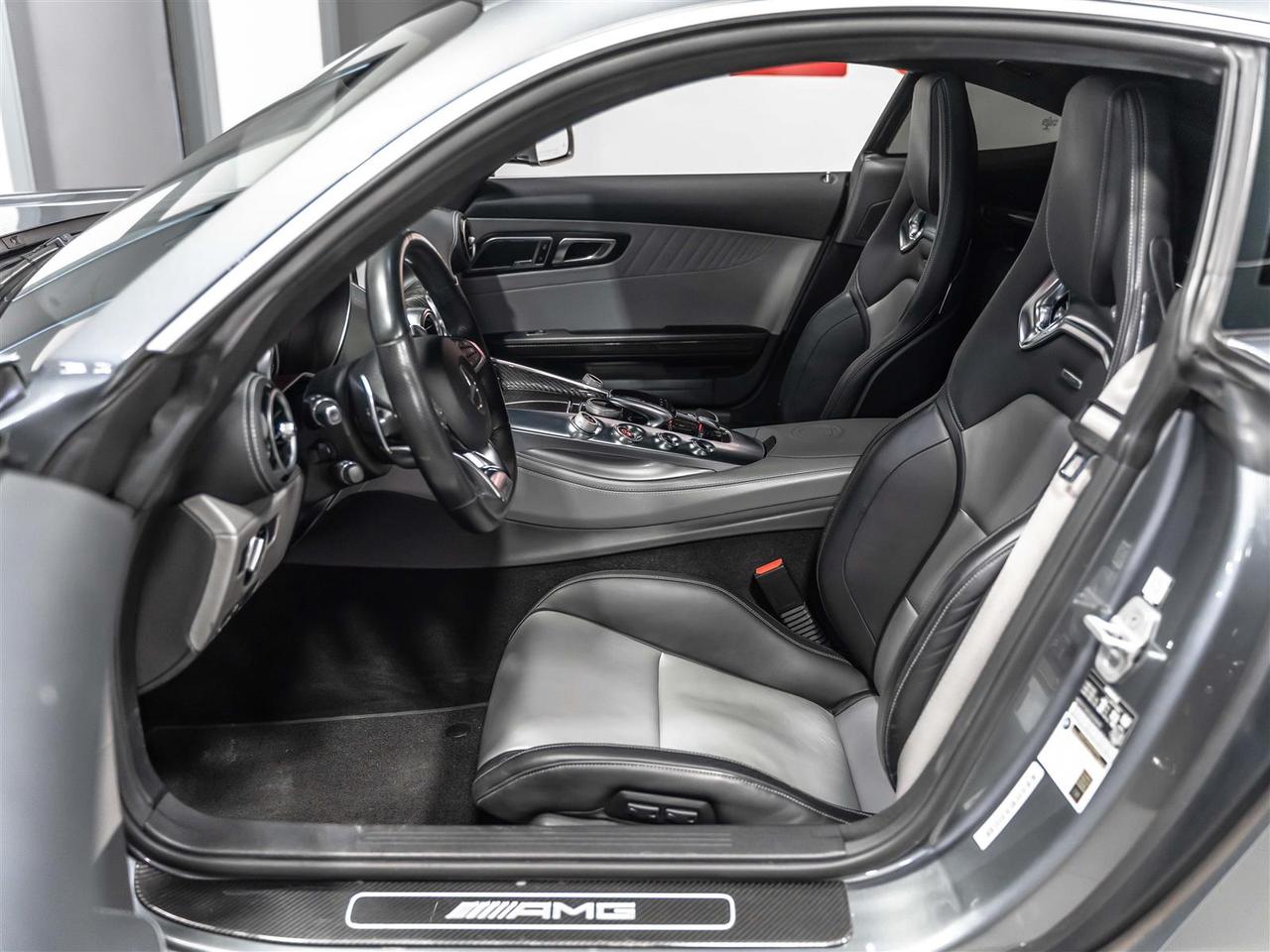 2016 Mercedes-Benz AMG GT ***SOLD***S|CARBON INT|PERFORMANCE SEATS|VERY CLEAN|ACCIDENT FREE Photo