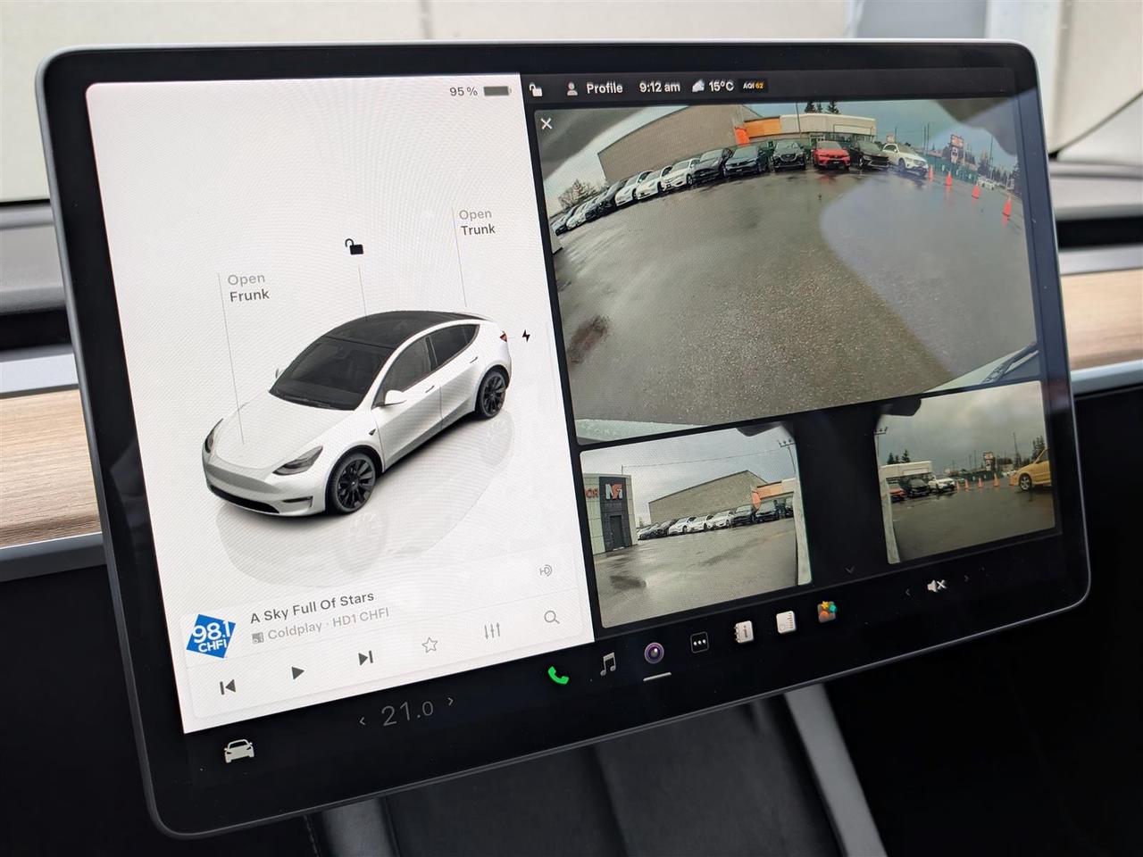 2022 Tesla Model Y LONG RANGE AWD - DUAL MOTOR Photo