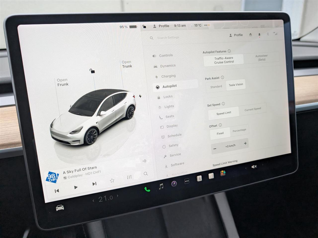2022 Tesla Model Y LONG RANGE AWD - DUAL MOTOR Photo