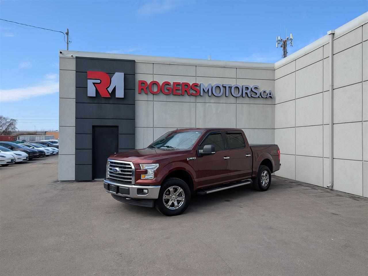 Used 2017 Ford F-150 XLT 4X4 - NAVI - REV CAM - HTD SEATS - CREW CAB for sale in Oakville, ON