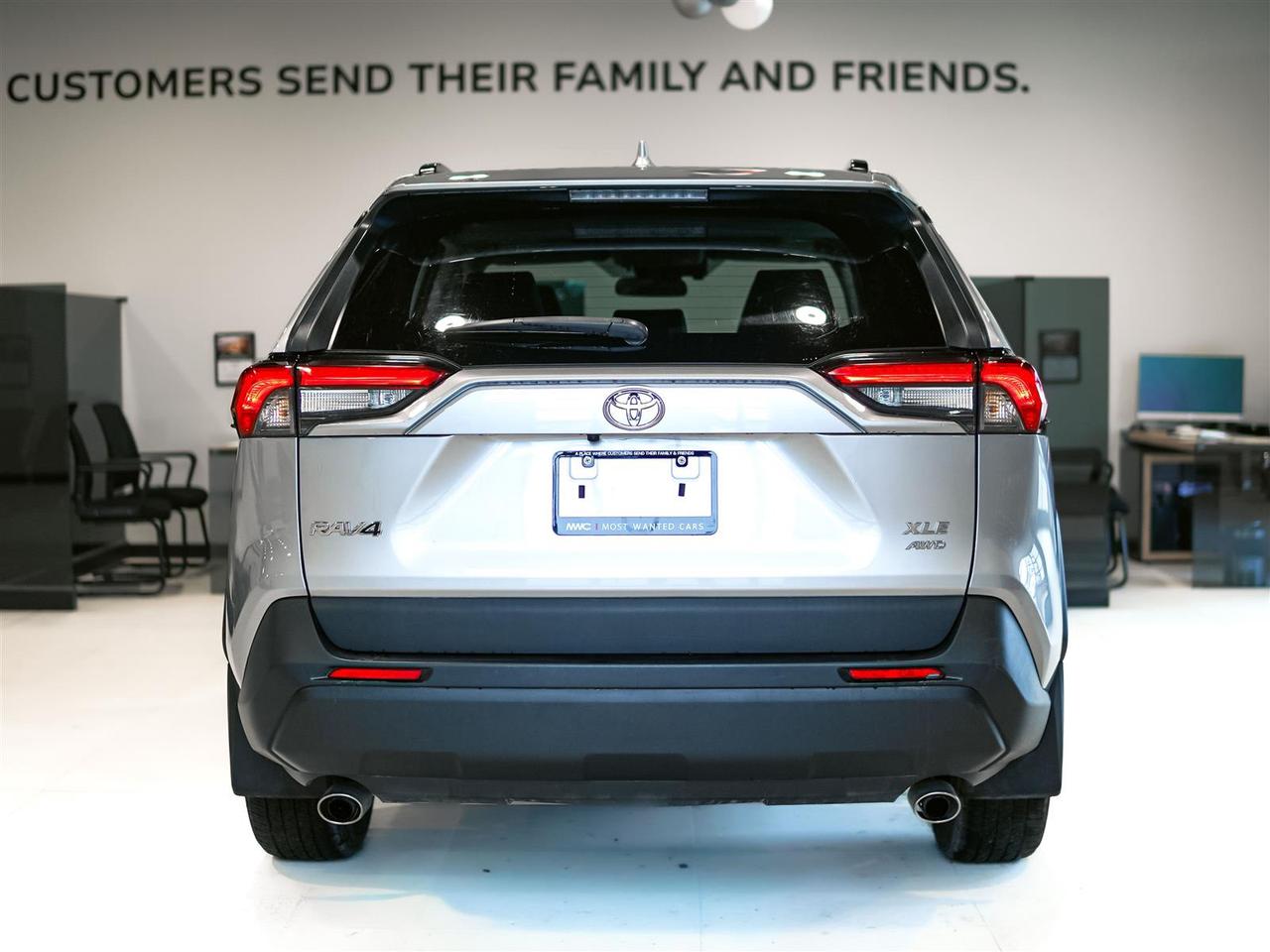 2021 Toyota RAV4 XLE | NO ACCIDENTS | TOYOTA SERVICED Photo