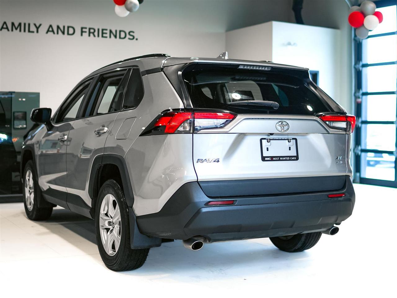 2021 Toyota RAV4 XLE | NO ACCIDENTS | TOYOTA SERVICED Photo
