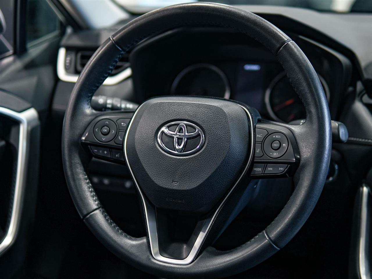 2021 Toyota RAV4 XLE | NO ACCIDENTS | TOYOTA SERVICED Photo