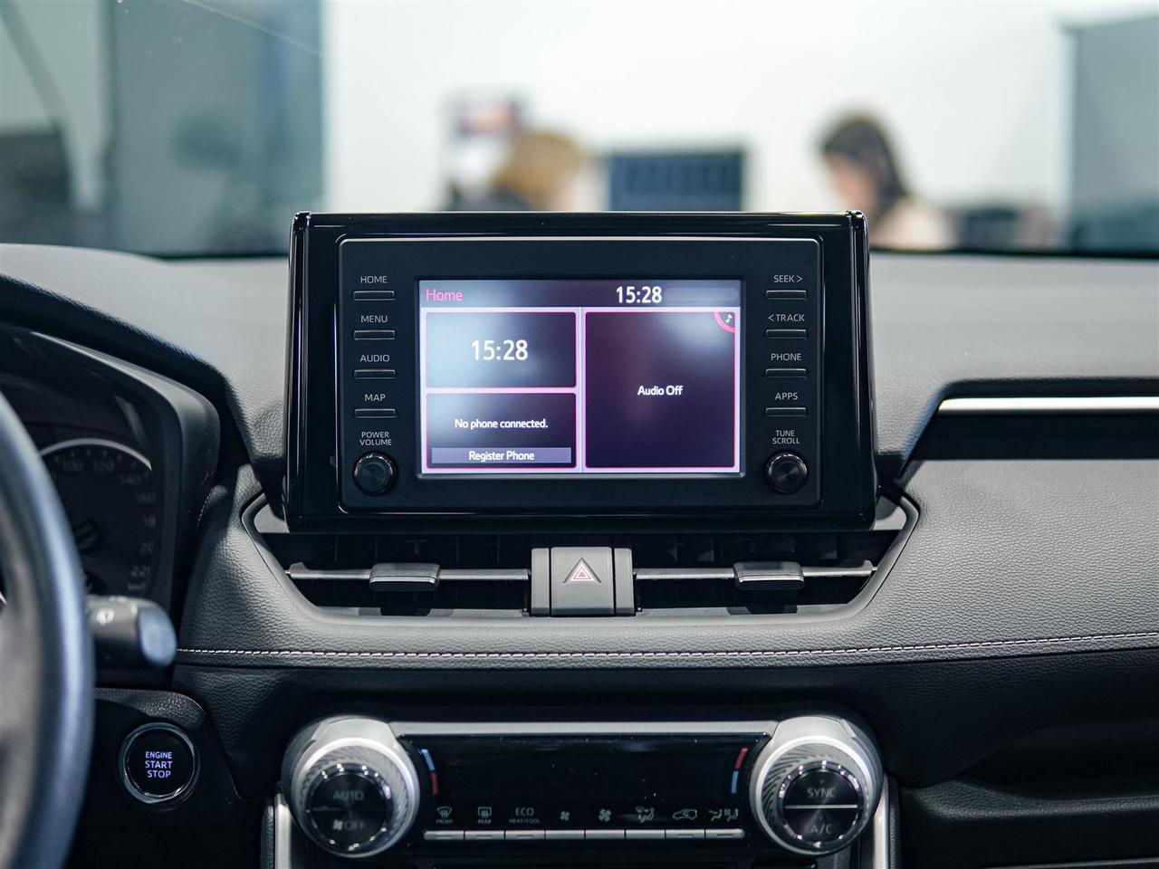 2021 Toyota RAV4 XLE | NO ACCIDENTS | TOYOTA SERVICED Photo