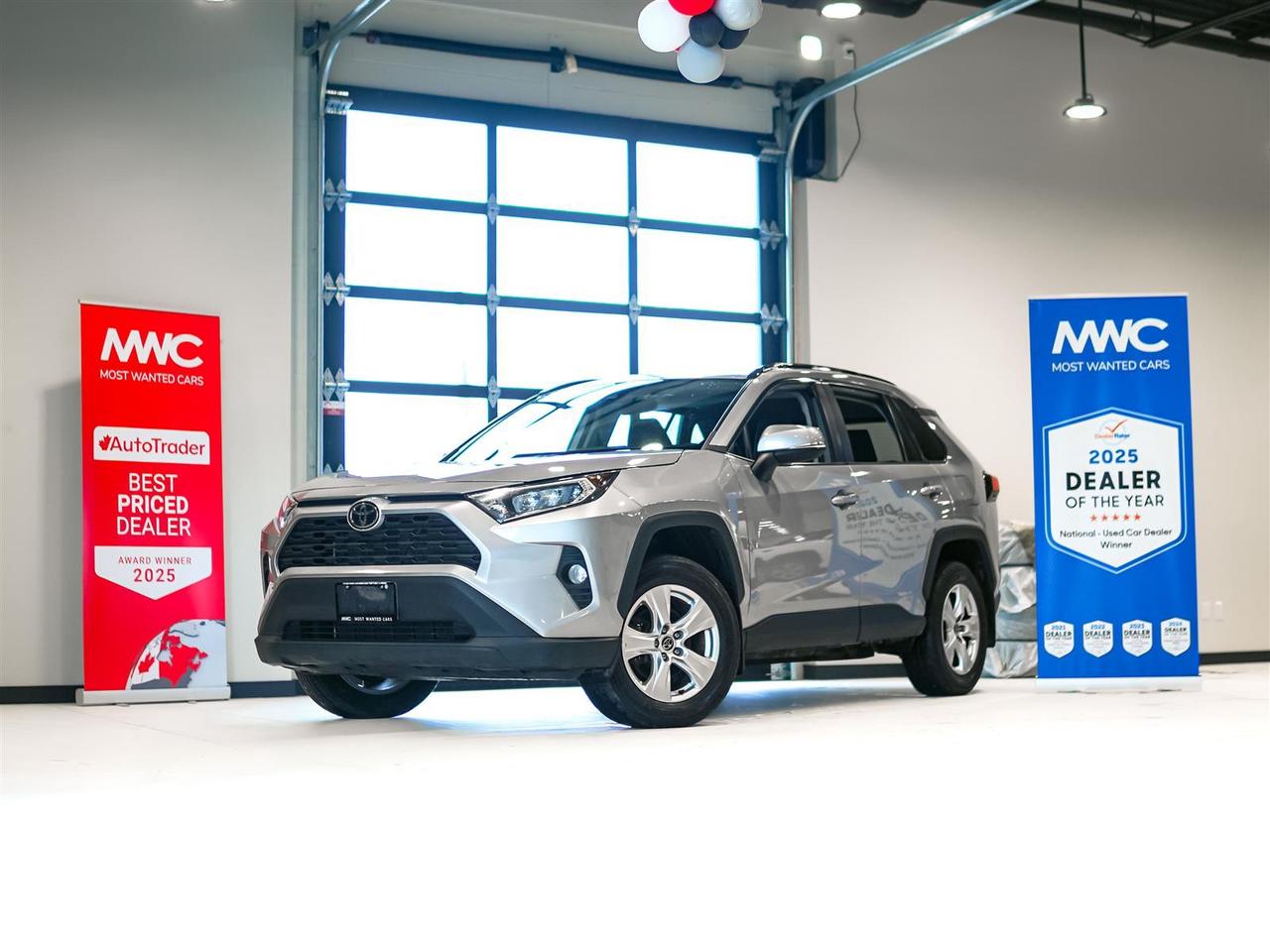 2021 Toyota RAV4 XLE | AWD | NO ACCIDENTS | ROOF | ALLOYS Photo