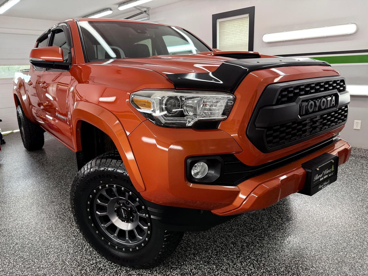 Used 2018 Toyota Tacoma TRD Sport for sale in Hilden, NS