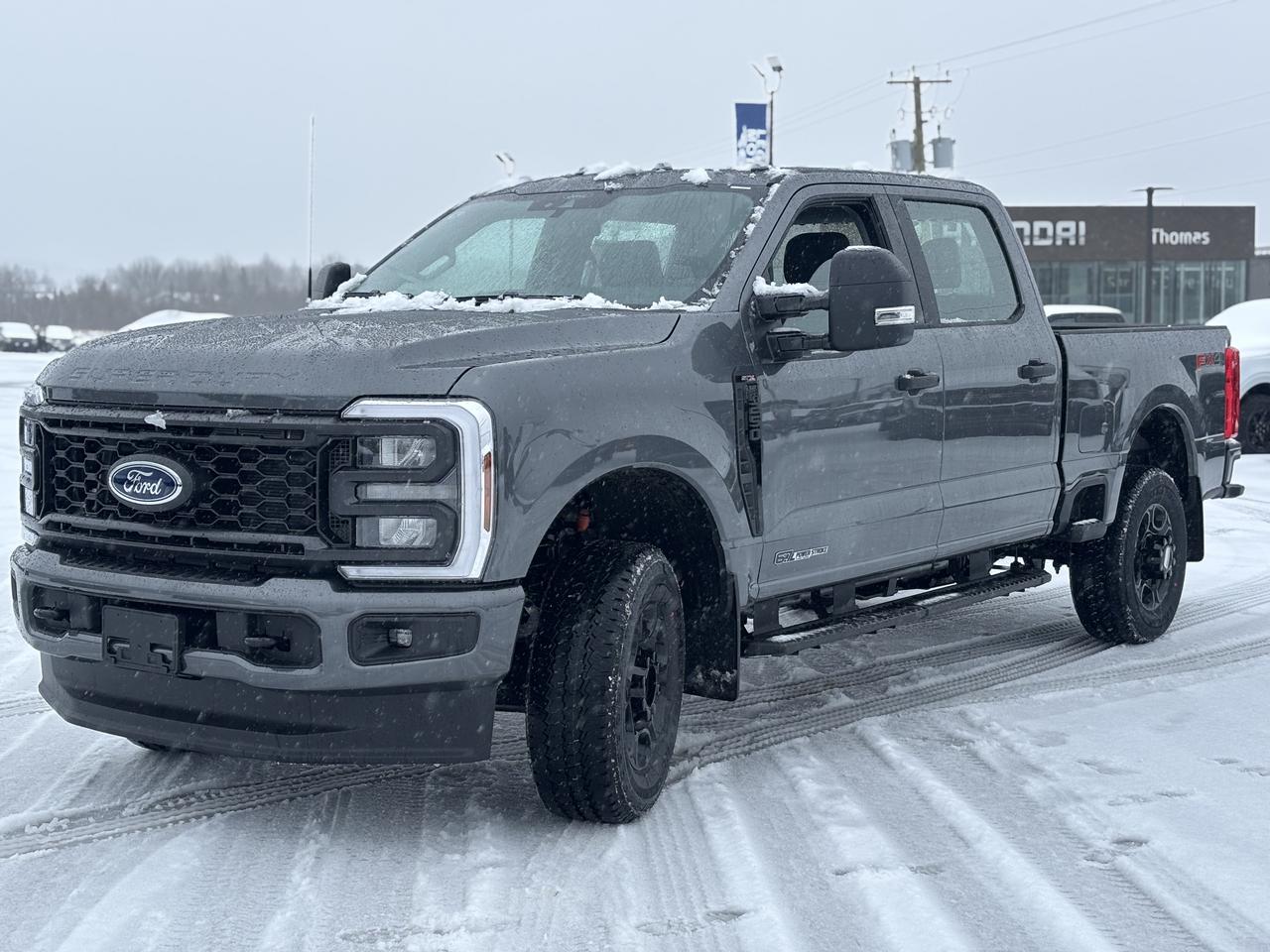 2026 Ford SuperDuty F-250® XL Photo1