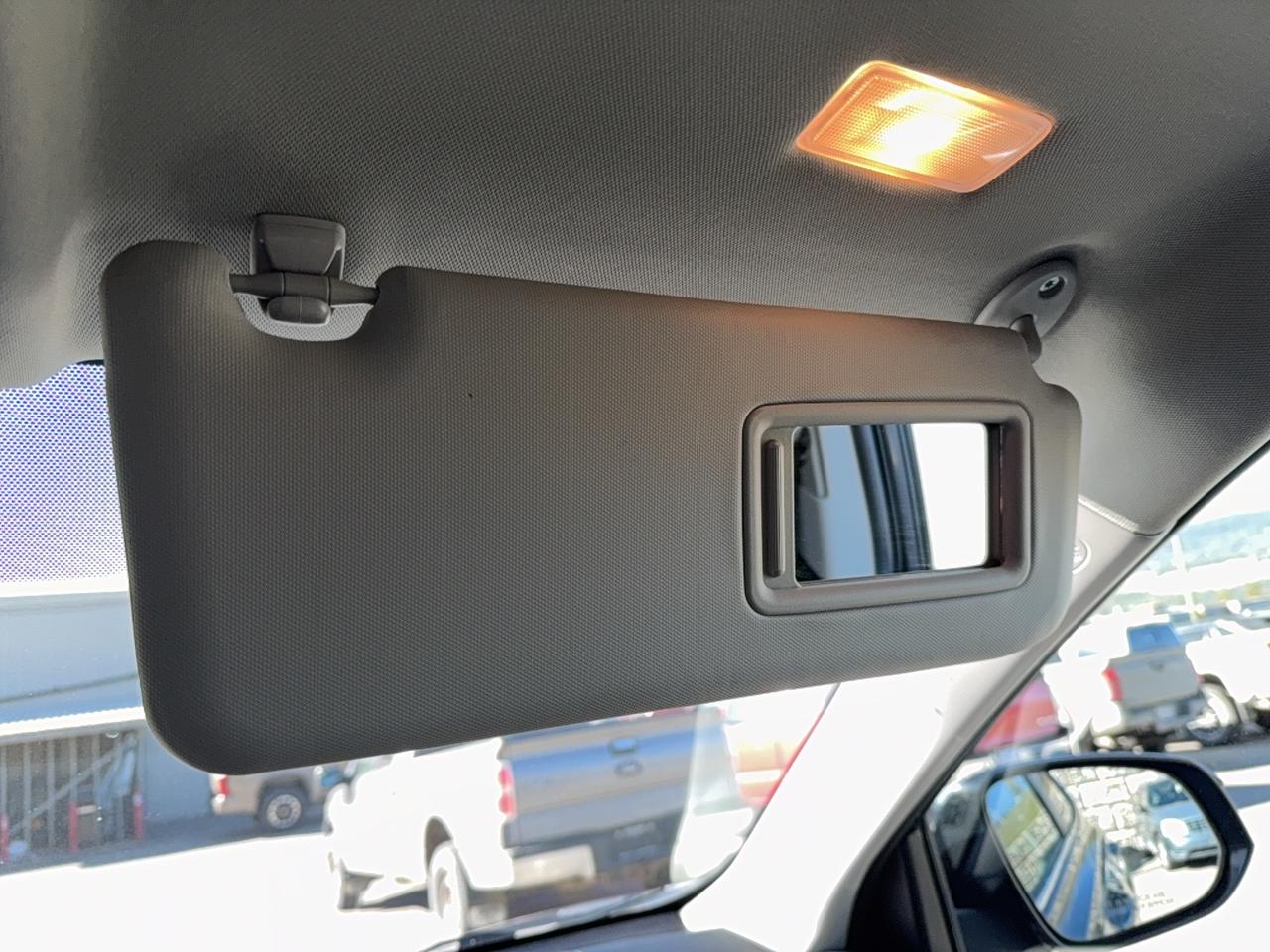 2017 Toyota RAV4 XLE Photo