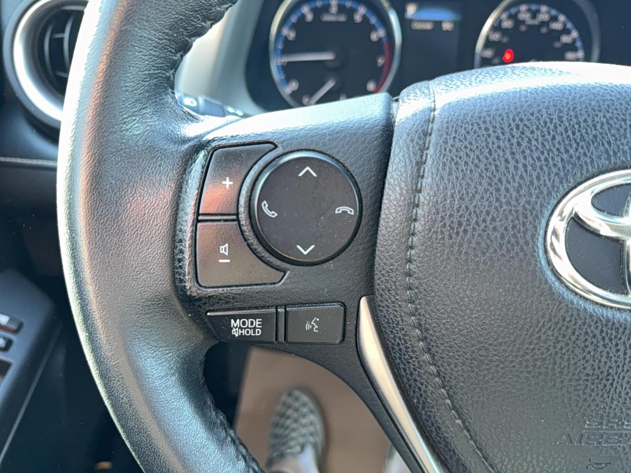 2017 Toyota RAV4 XLE Photo