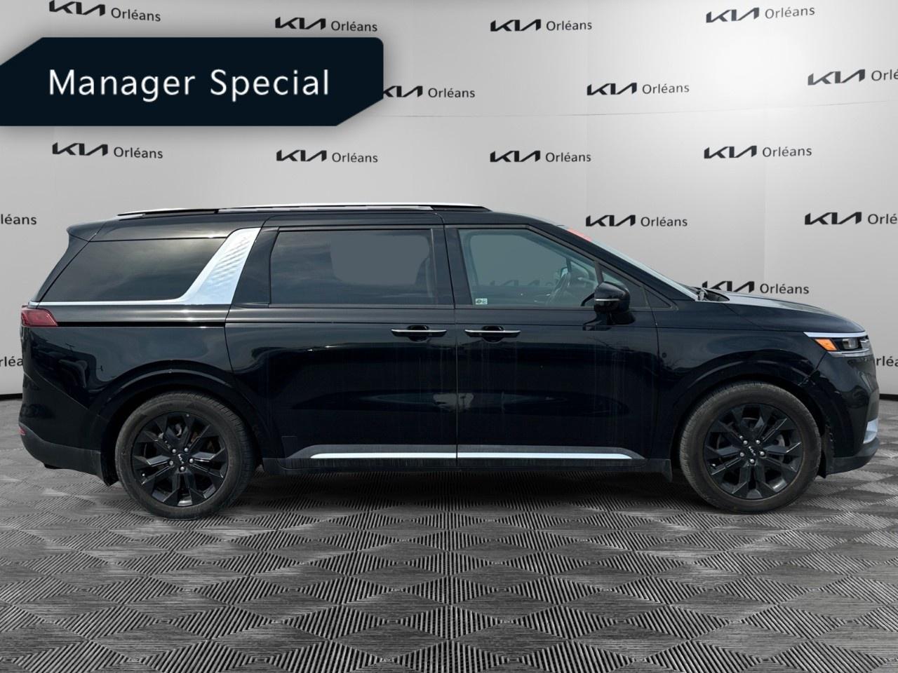 2022 Kia Carnival SX Photo