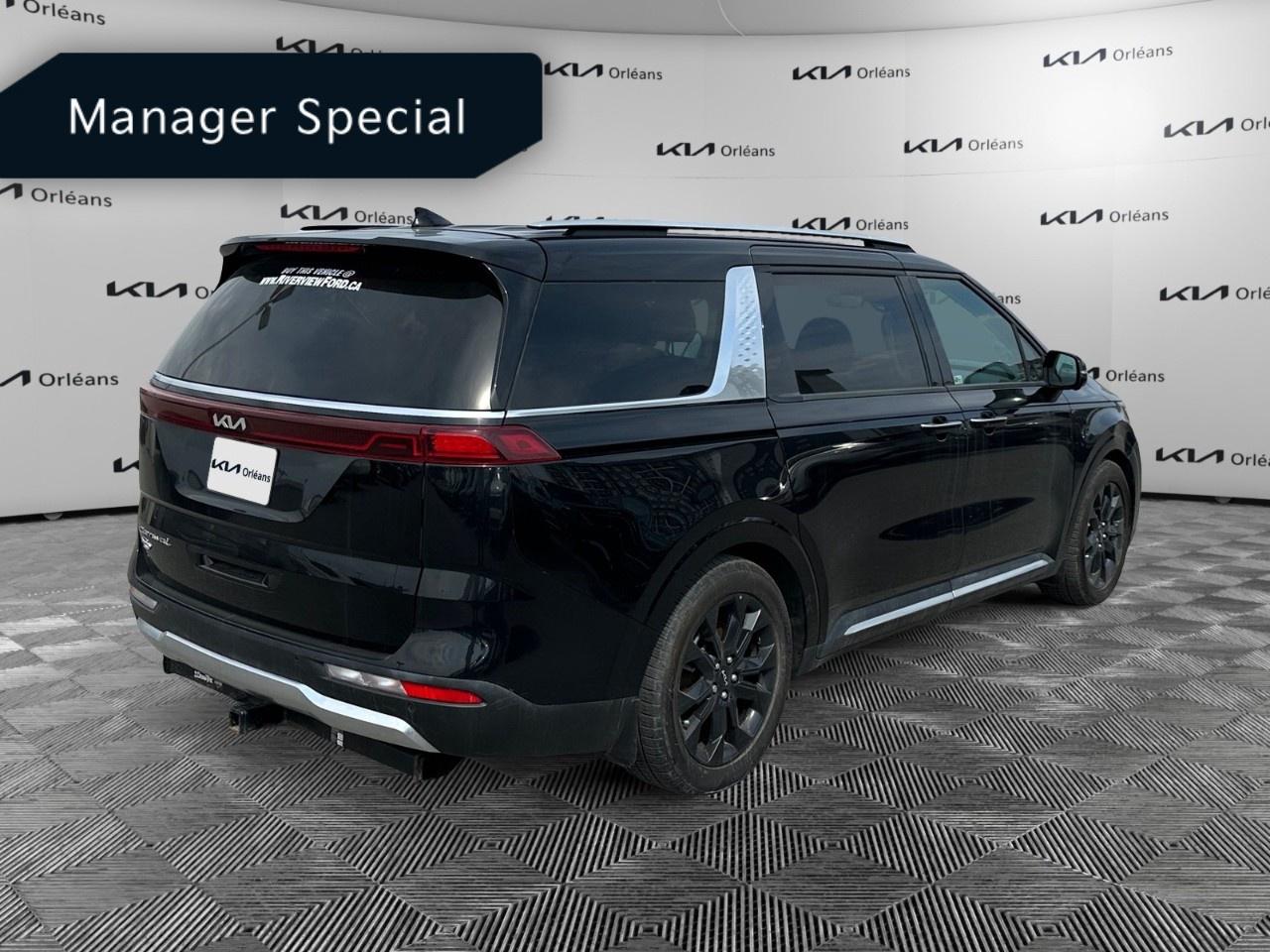 2022 Kia Carnival SX Photo