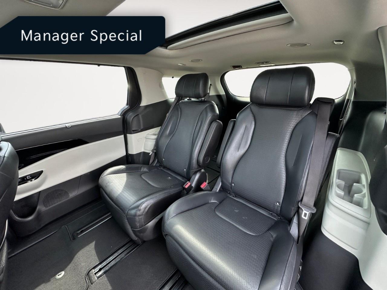 2022 Kia Carnival SX Photo