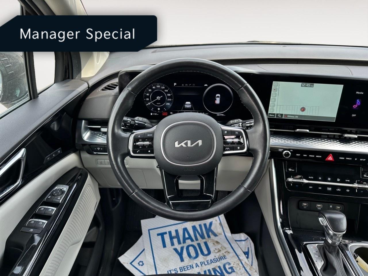2022 Kia Carnival SX Photo