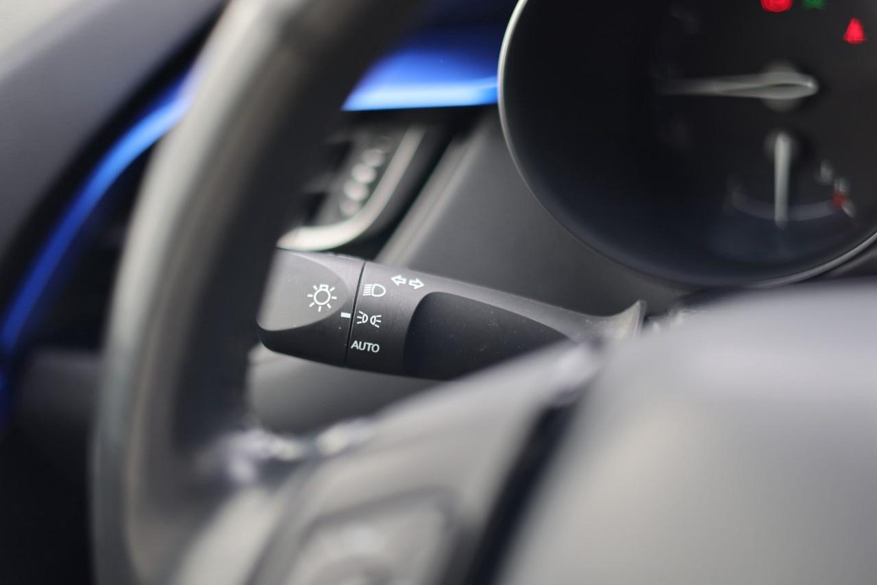 2022 Toyota C-HR  Photo