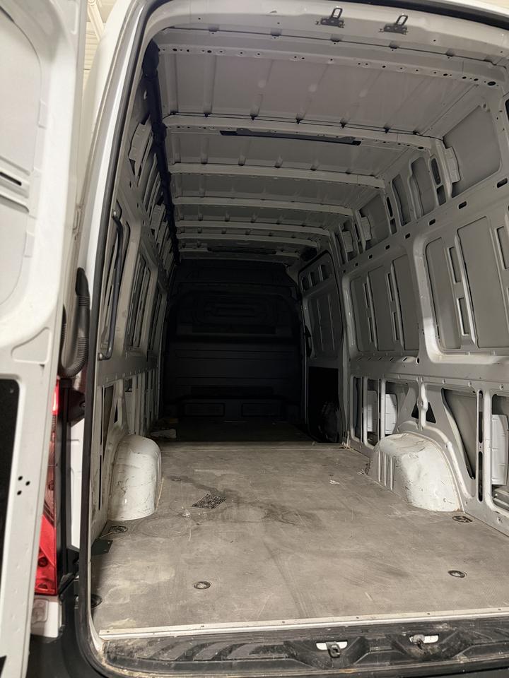 2023 Mercedes-Benz Sprinter 2500 High Roof I4 Diesel 170" Photo