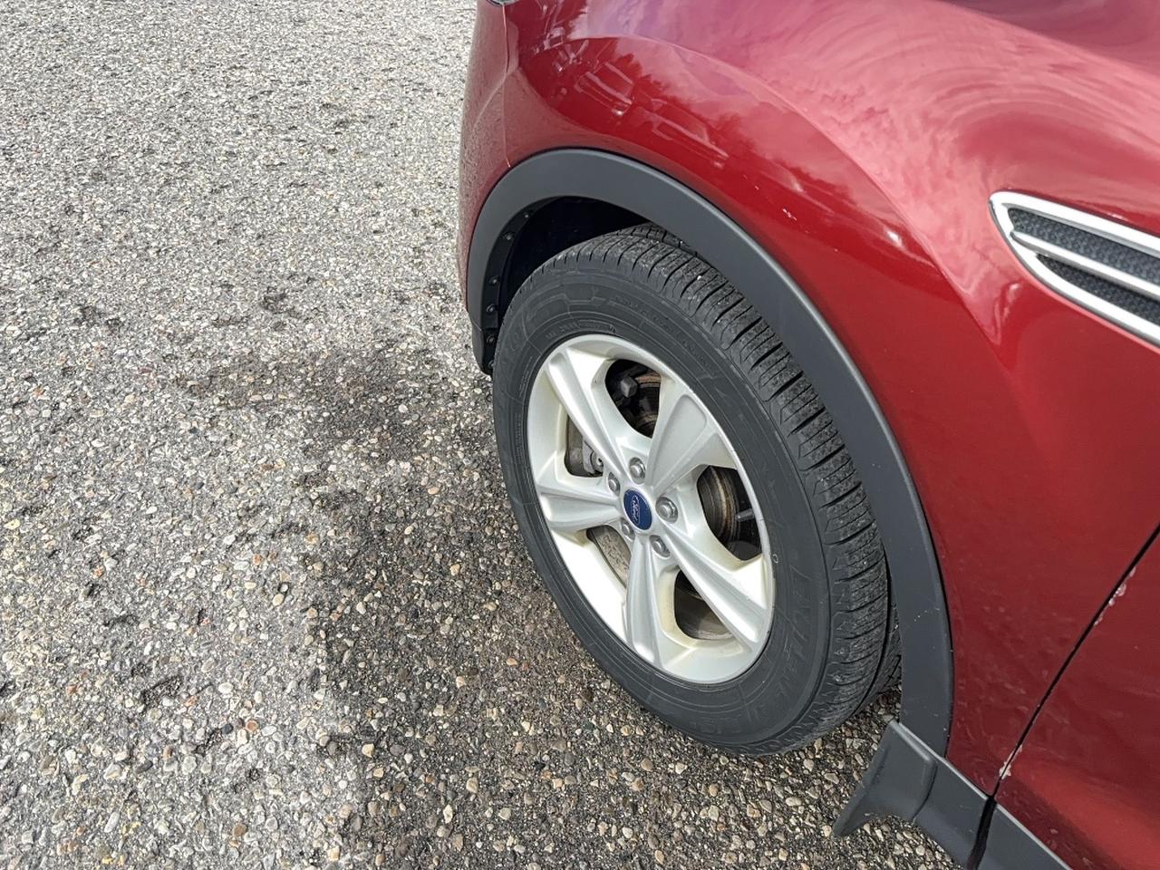 2014 Ford Escape SE, 4WD, POWER LIFTGATE, NAVIGATION, AS TRADED Photo