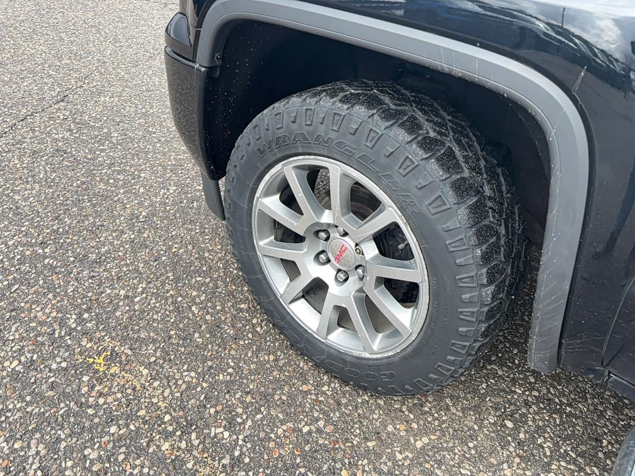 2017 GMC Sierra 1500 DENALI, LEATHER, SUNROOF, LOCAL TRADE! 5.3L Photo