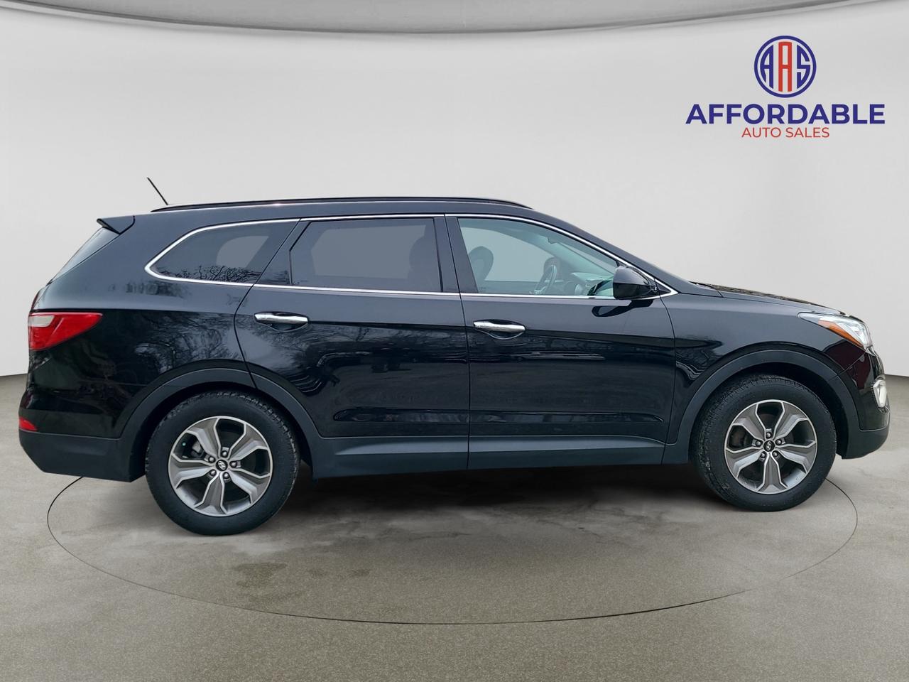 2015 Hyundai Santa Fe  Photo