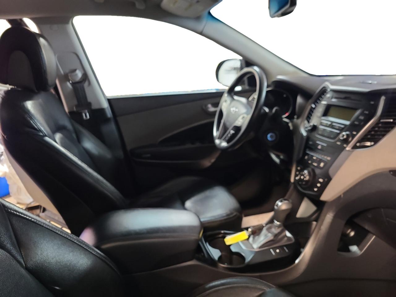 2015 Hyundai Santa Fe  Photo