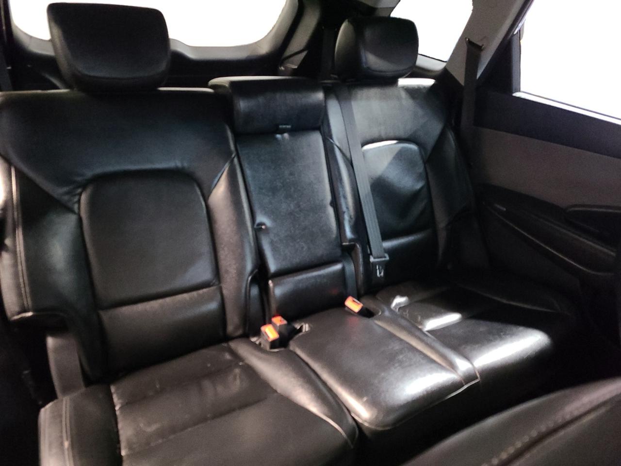 2015 Hyundai Santa Fe  Photo