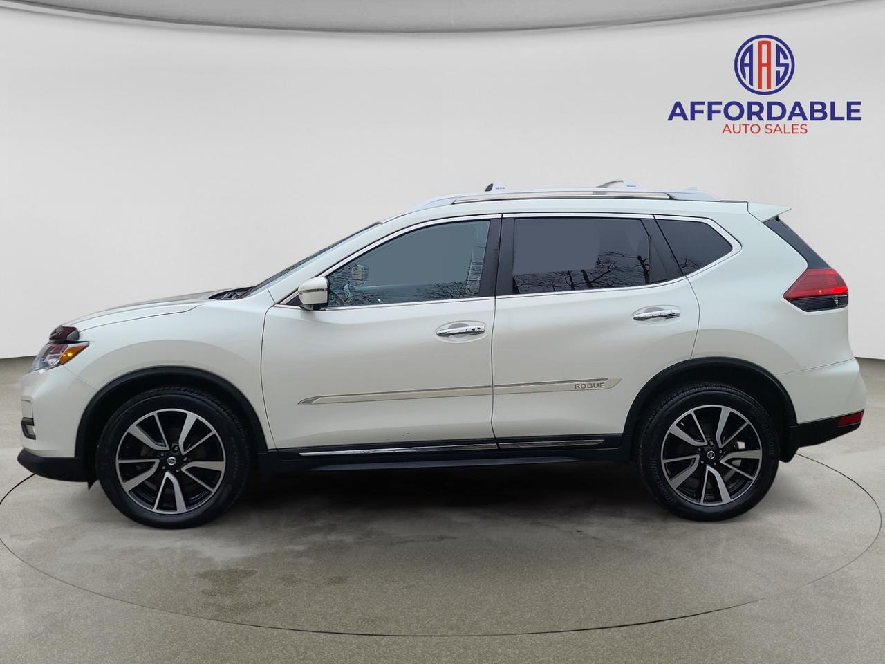 2018 Nissan Rogue S - Photo #2