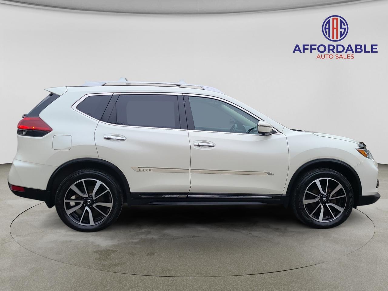 2018 Nissan Rogue S - Photo #6