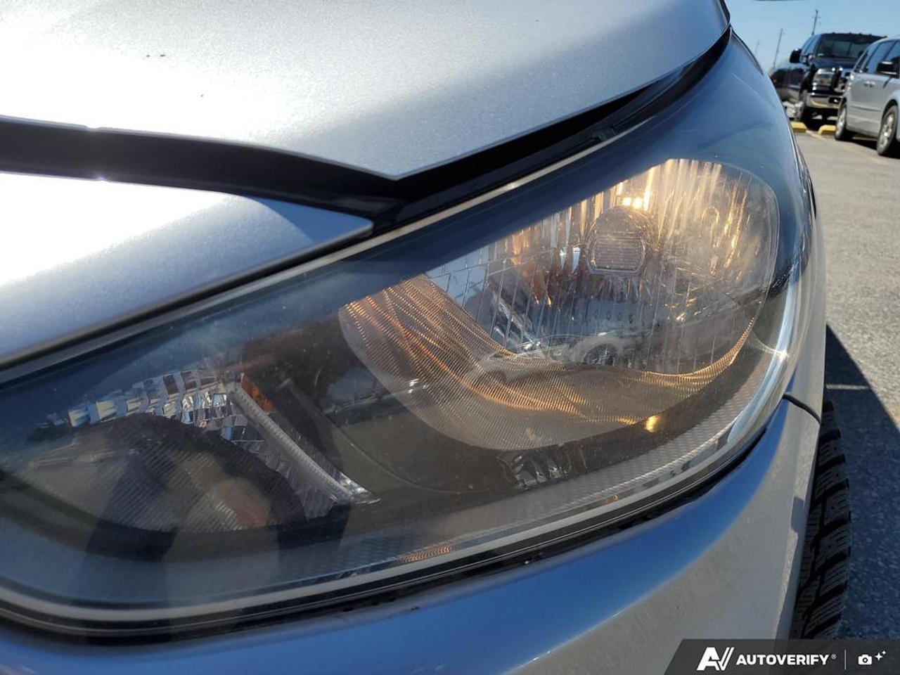 2019 Hyundai Accent 5 Door Preferred Auto Photo