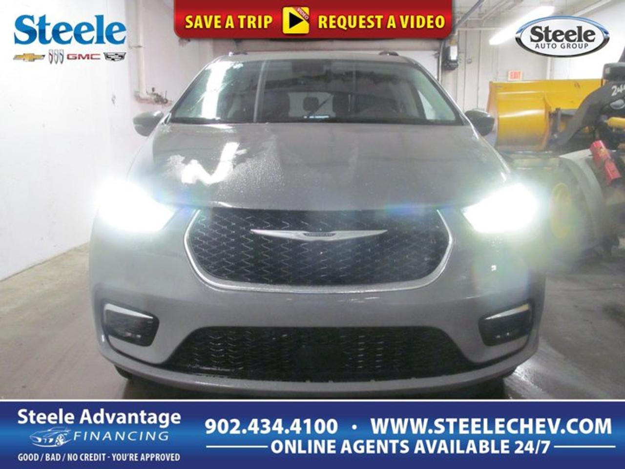 Used 2022 Chrysler Pacifica Touring L for sale in Dartmouth, NS