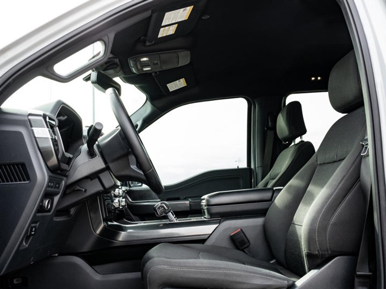 2023 Ford F-150 XL Photo