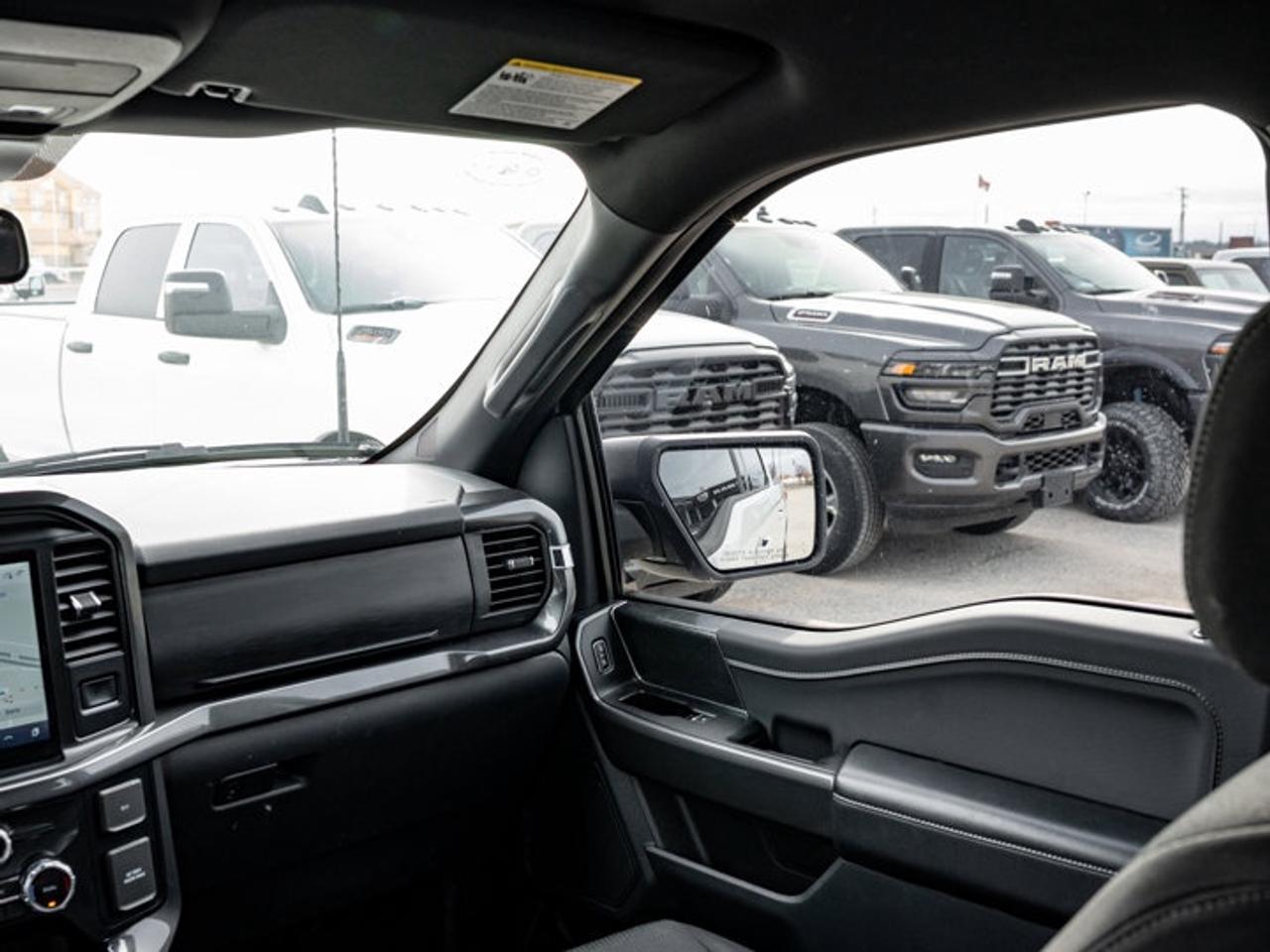 2023 Ford F-150 XL Photo