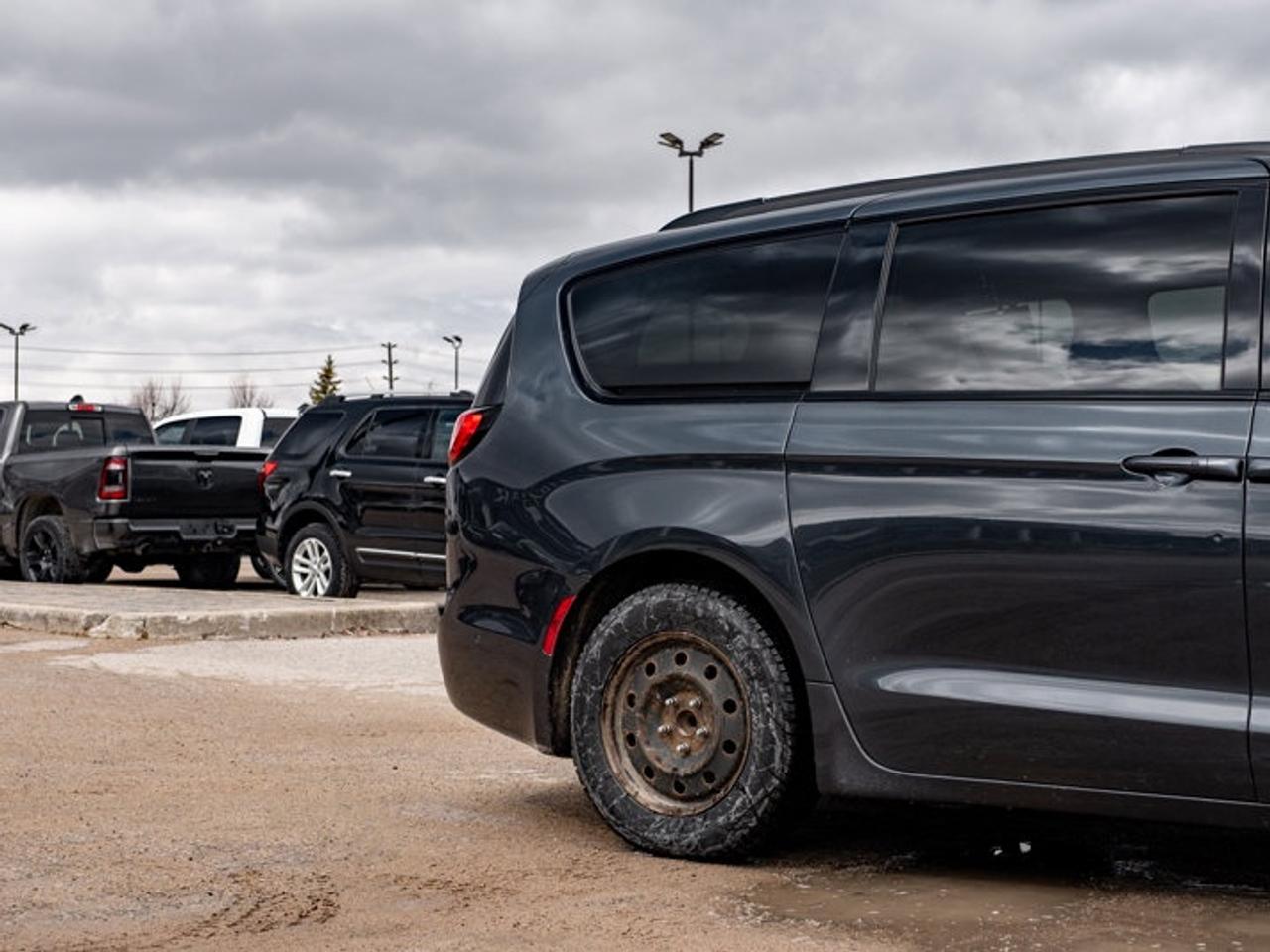 2020 Chrysler Pacifica Touring-L Plus Photo