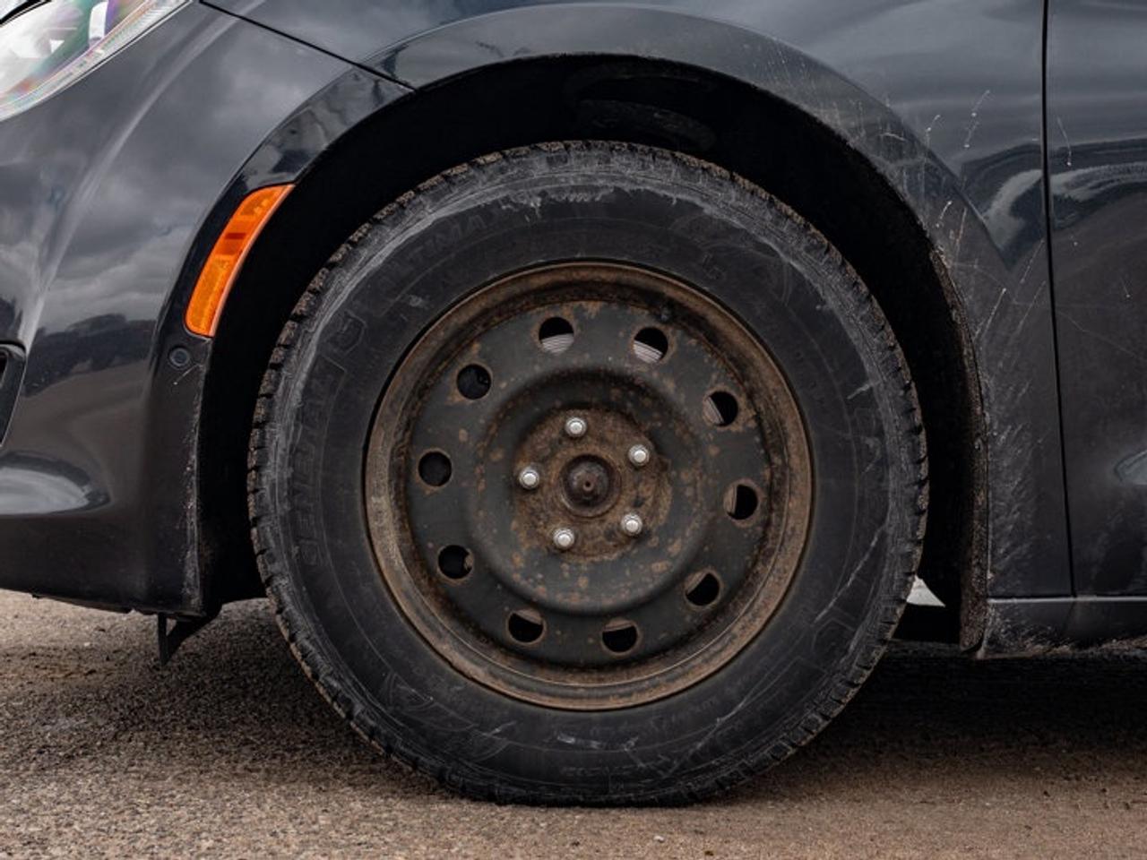 2020 Chrysler Pacifica Touring-L Plus Photo